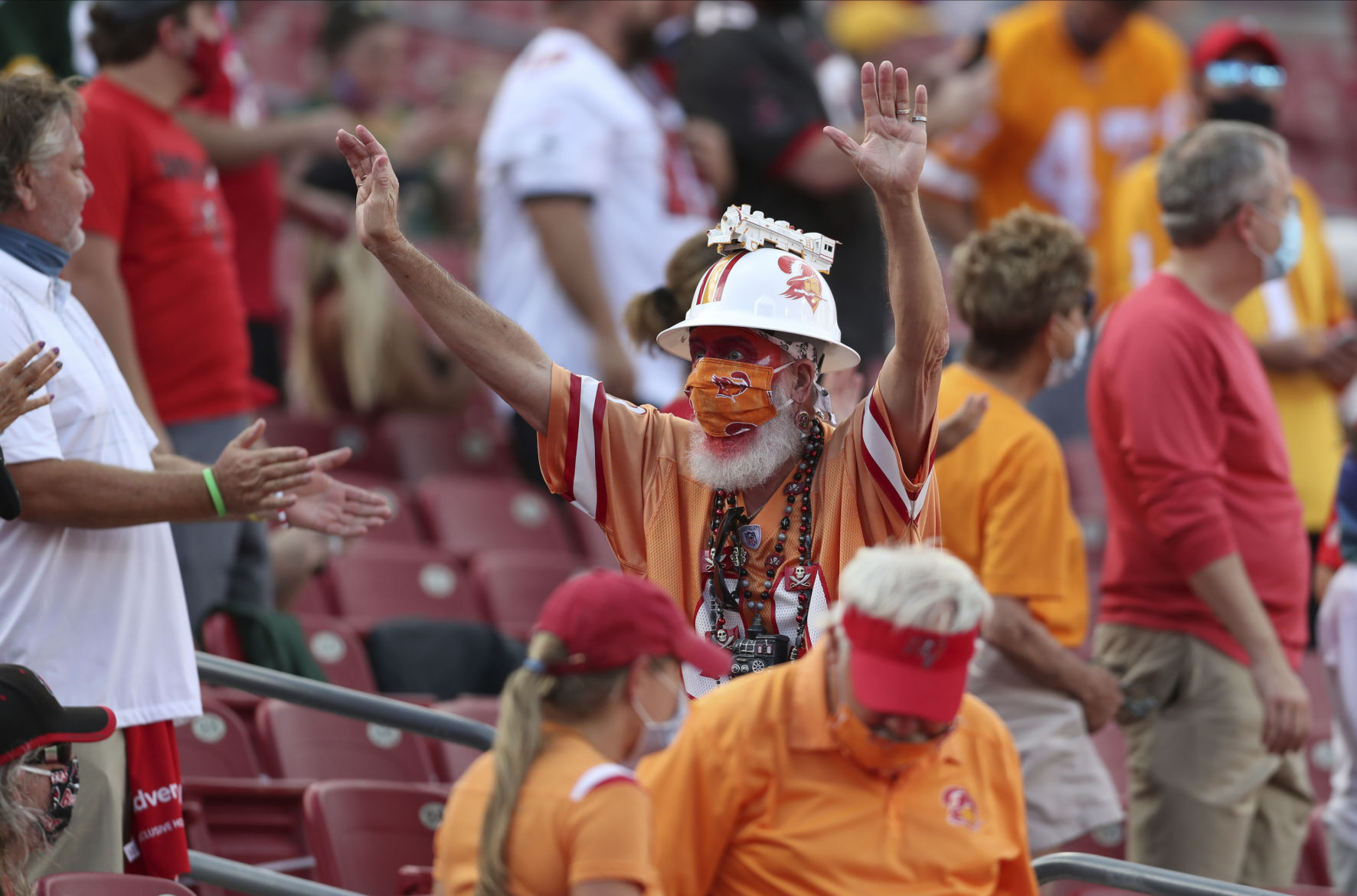Buccaneers 38, Packers 10